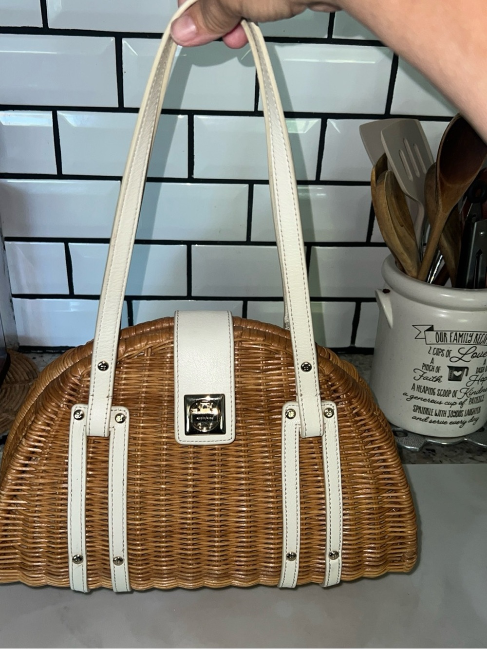 Vintage Kate Spade Roslyn Dome Wicker Satchel Bag Poppy Floral Lining Cream RARE